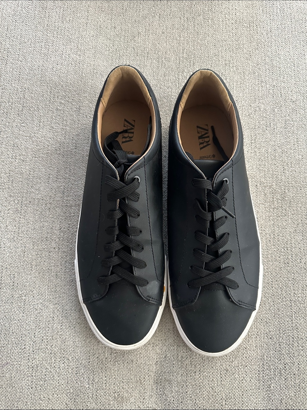 Zara Black Leather Low-Top Sneakers with White Sole